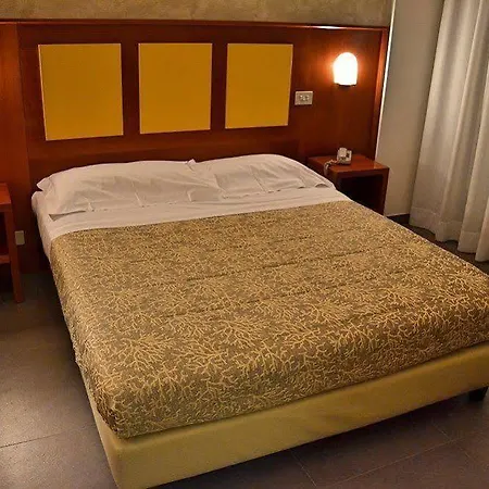 Tiffany Hotel Marina di Massa